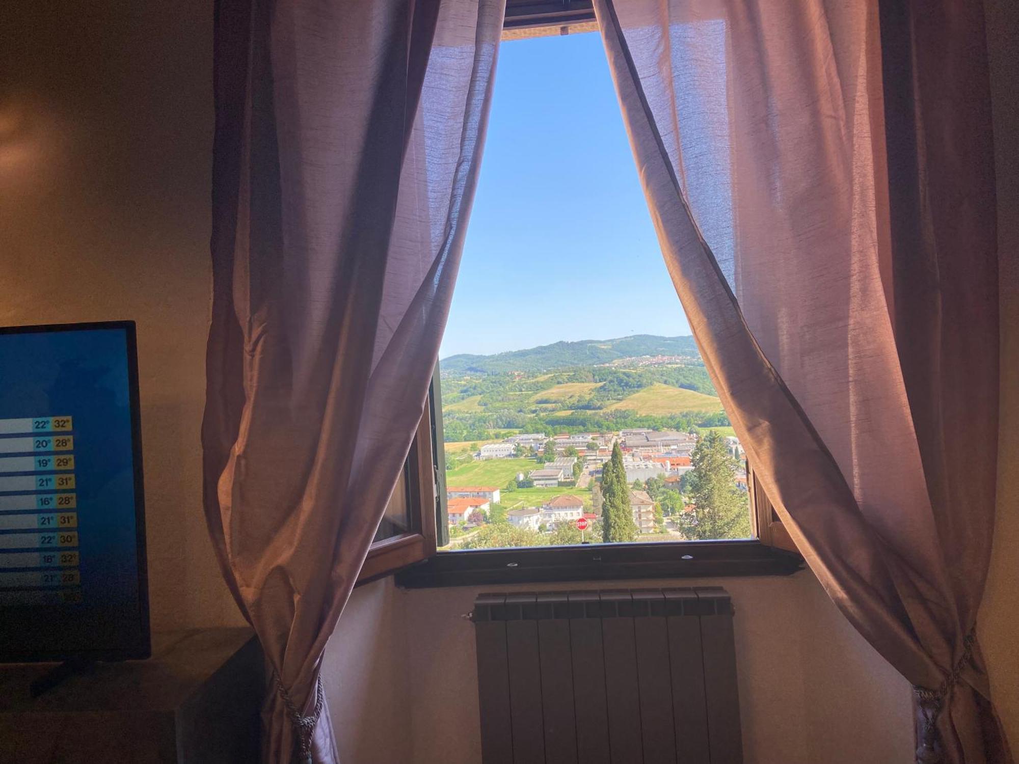 Il Podesta Laterina Buitenkant foto